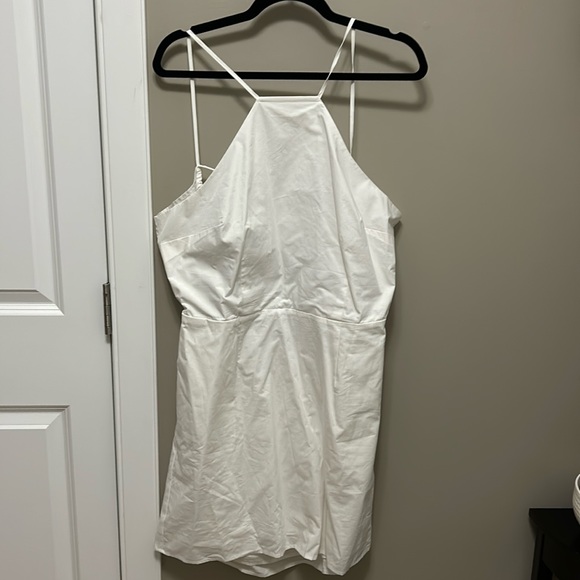 Cute White Dress - Picture 1 of 3